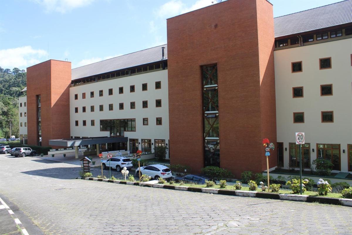 Satelite - Campos Do Jordao — Photos 1